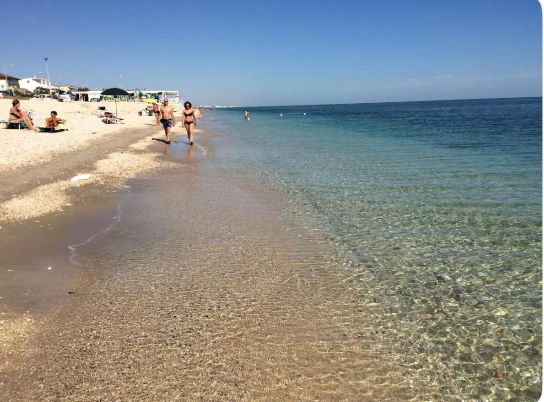 Beach Appartament Marina di Montemarciano Eksteriør bilde